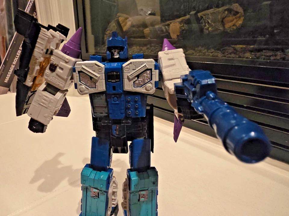 LOTE de 2 Transformers Titans Return 2016 Hasbro Leader Class - Sky Shadow y Overload Foto 3 de 4