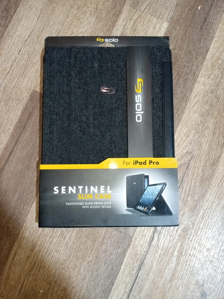 Solo Sentinel Slim Case for iPad Pro - Black Denim - Image 2 of 4