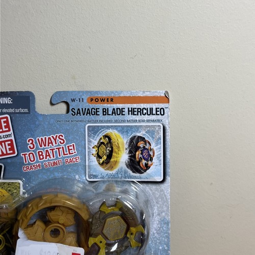 Beywheelz Savage Blade Herculeo W-11 Power Launchers Battlers Cards - Picture 2 of 6