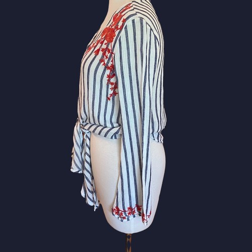 Love Stitch Striped Blue White Tie Front V Neck Top Long Sleeve, Small NWT - Picture 3 of 9