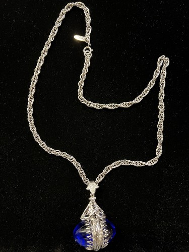 HTF Vit. Whiting Davis Necklace fob Pendant BLUE GLASS Egg Shape Silver Tone-019 - Picture 10 of 10