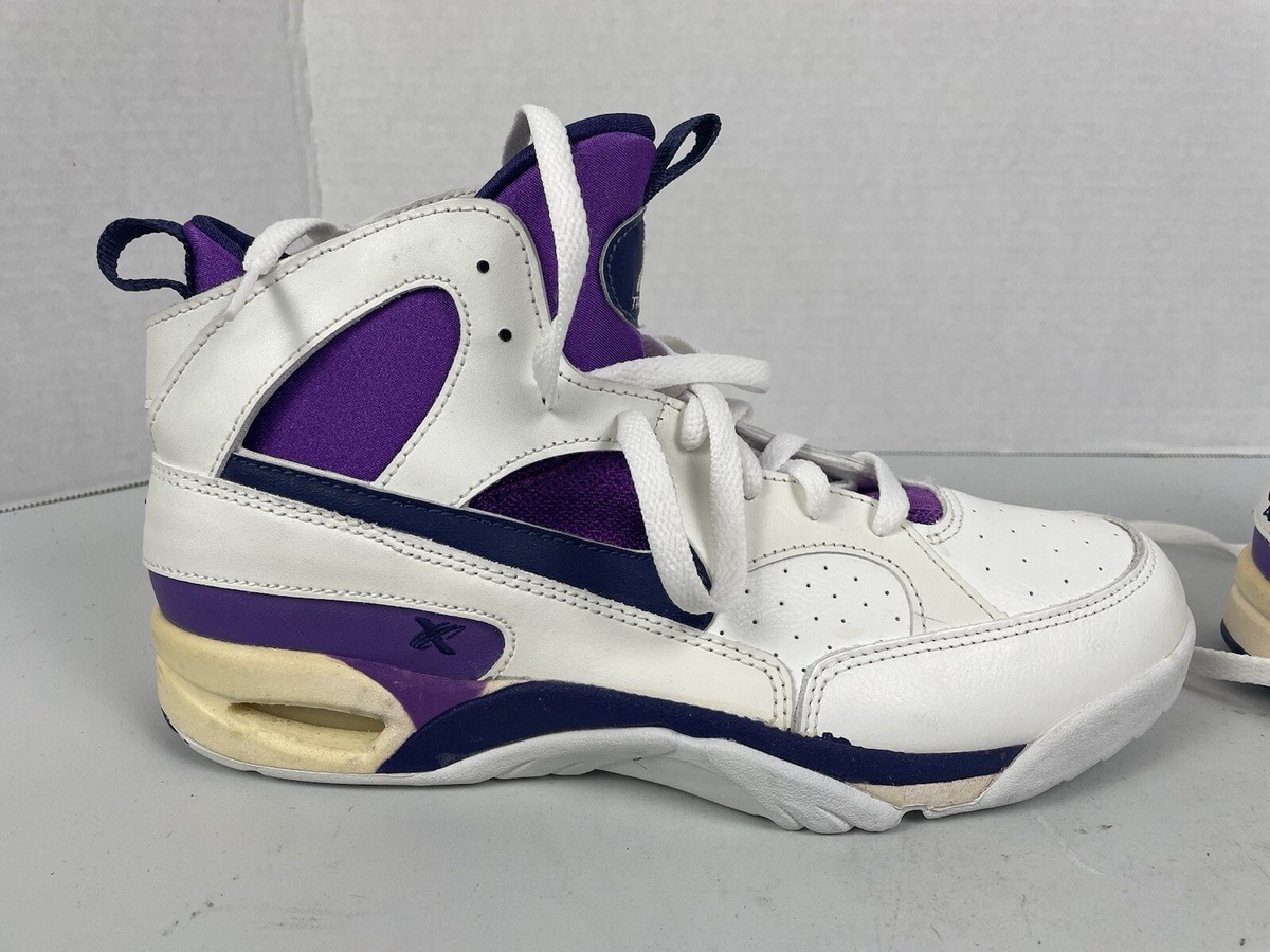 Womens VTG 1993 Nike Cross Training White/Purple Sneakers size 8.5
