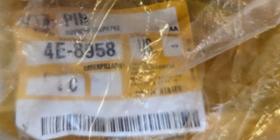 New OEM CAT 4E8958 PIN (G35BDE)