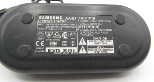 Samsung SCD80 MiniDV Camcorder bundle with Cords Remote Cassettes and Bag TESTED - Picture 12 of 24