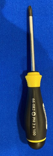 Stanley FatMax XL 0-66-082 SCHRAUBENDREHER KREUZSCHLITZ SPITZE PH2 x 100 mm