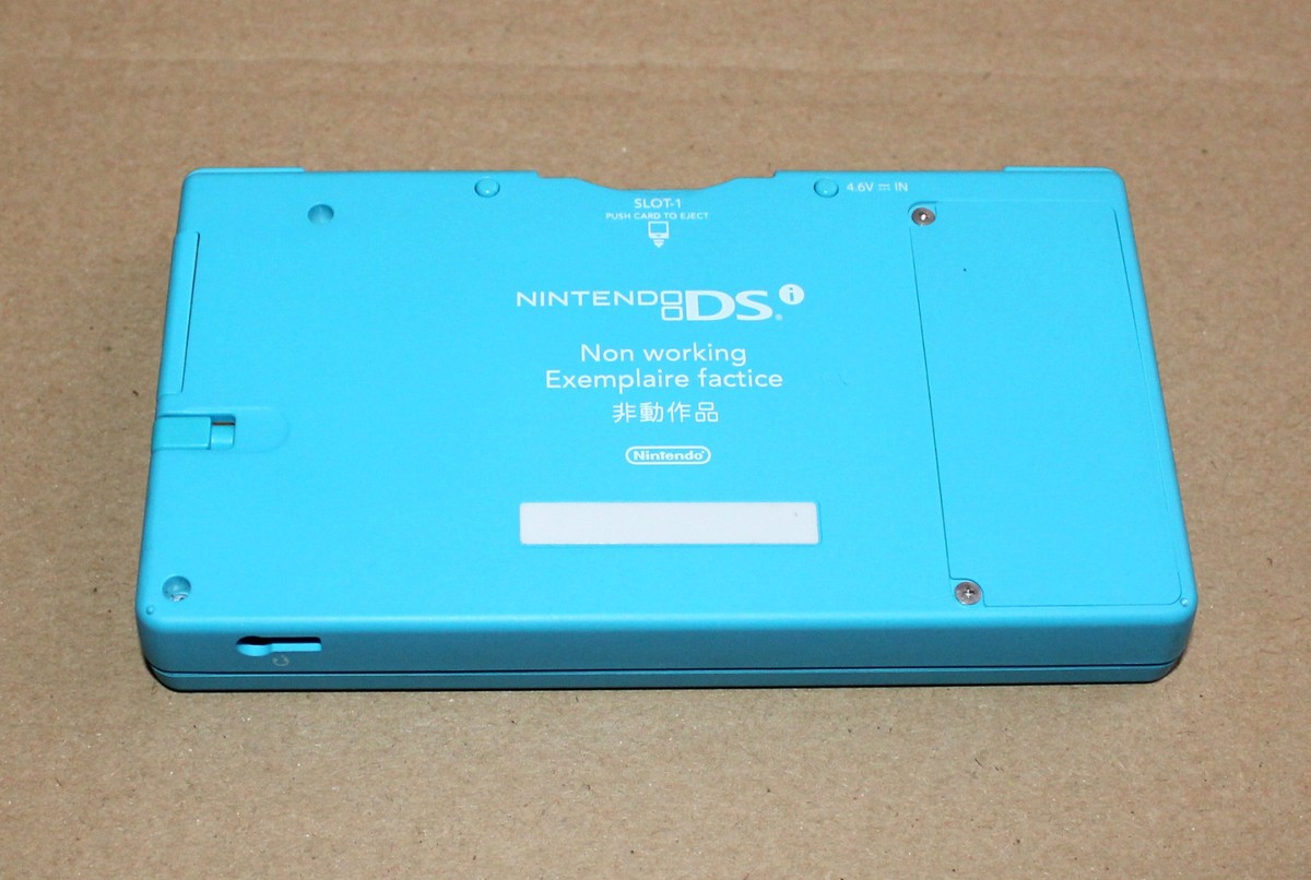 Nintendo DSi Official NonWorking Prototype Prerelease GameShop