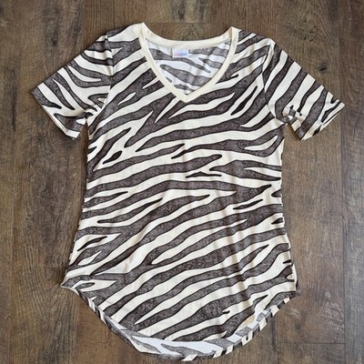 LuLaRoe Christy T Classic T-Shirt Animal Print High Low Top Small