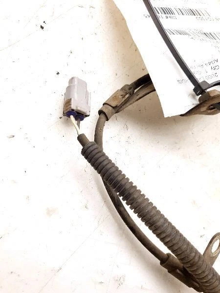 98-02 03 04 05 06 07 TOYOTA LAND CRUISER PASAJERO DELANTERO ABS CONJUNTO SENSOR Foto 4 de 4