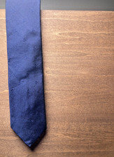 Vintage modern narrow Axiom Tie Necktie navy silk with subtle woven pattern