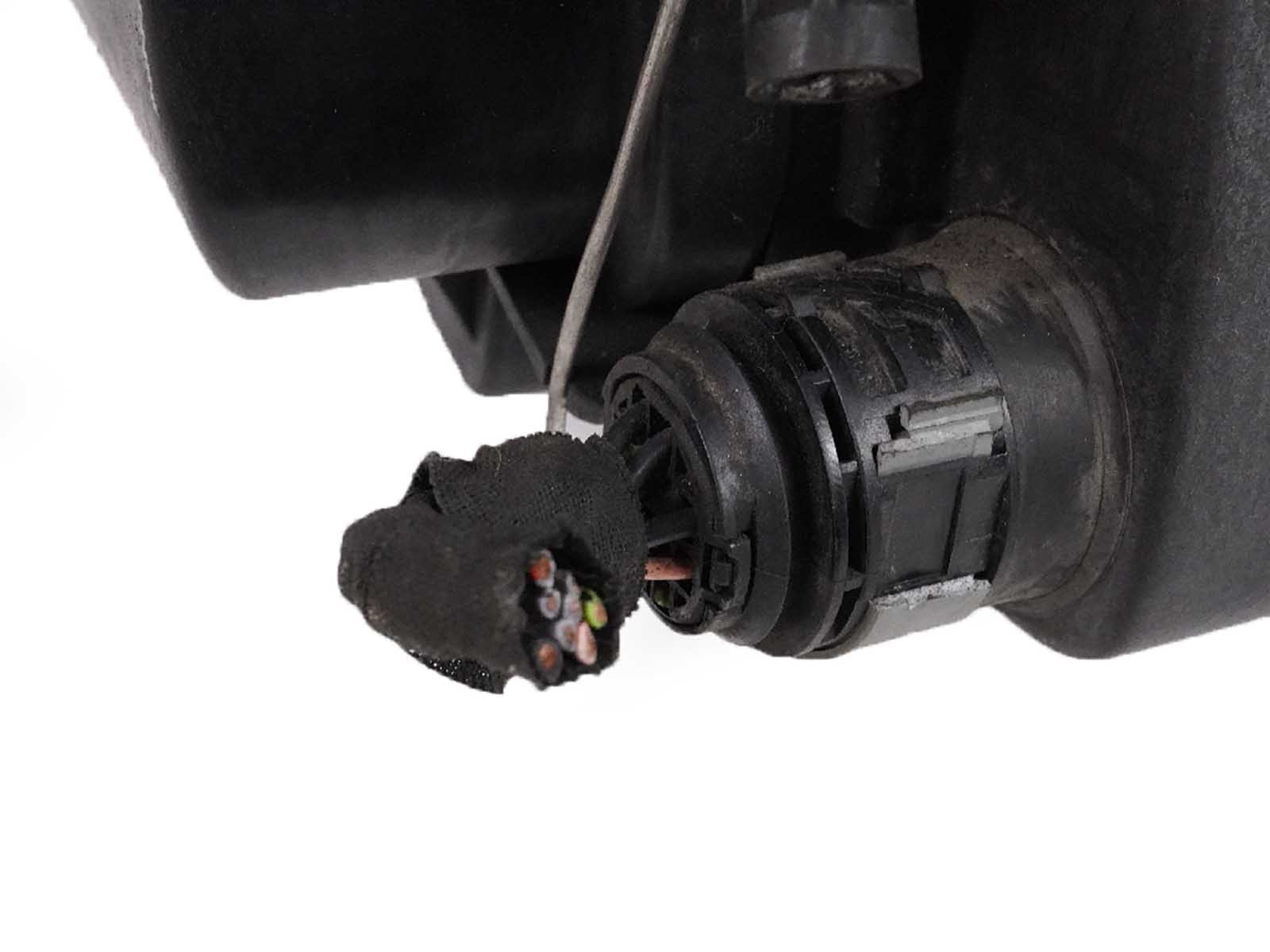 2003-2008 Maserati Quattroporte M139 OEM Driver Side Headlight Xenon W/ Washer