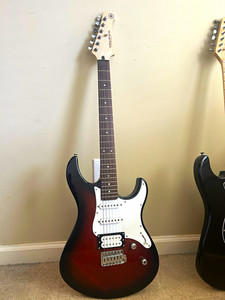 Yamaha Pacifica 302s | eBay