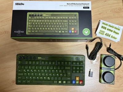 8BitDo Retro Mechanische Tastatur Xbox Halo Edition + Gamepass + Akko Switches