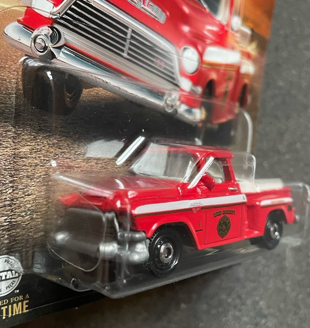 Matchbox 57 GMC Stepside 26 County Rescue 2024 166 Modellauto Pickup Truck US