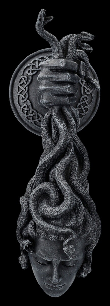 Wall Decoration Medusa Head – Hand Keeps Gorgone – Relief – Mythology H 30,5 CM