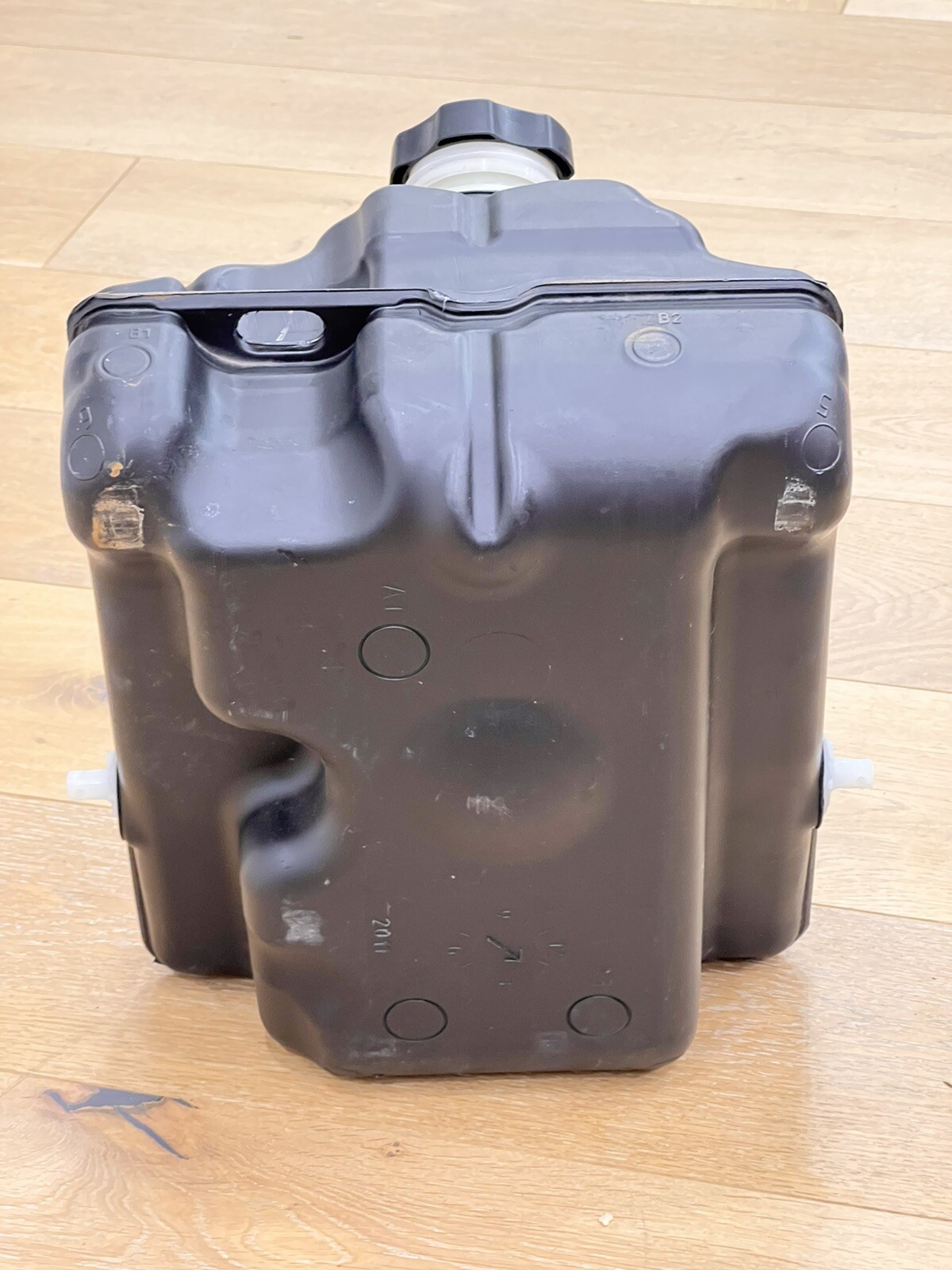 John Deere D100 Gas Fuel Tank GY21227 GX23346 D105 D110 D120 D140 D160