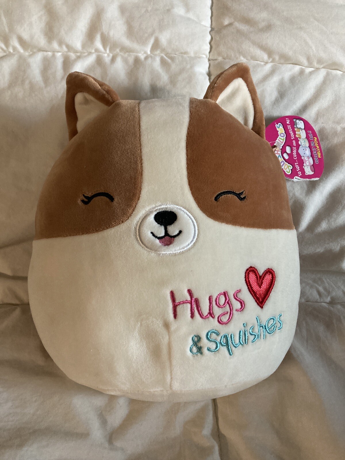 hugs and kisses squishmallow