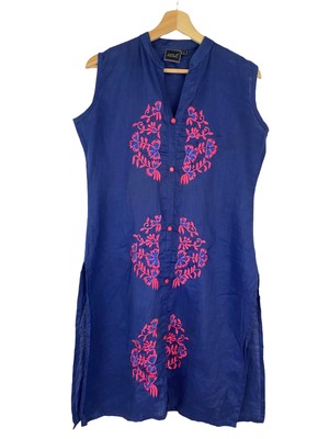 Zola Earthly Fashions Tunic Button Front Floral Embroidery Top Size L
