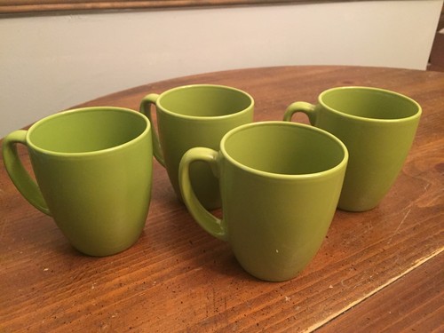 Corelle "GARDEN SKETCH" Coordinate ~ Set di 4 ~ tazze da caffè/tè ~ 4" di altezza - Foto 1 di 5