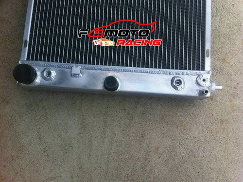 3 ROW Aluminum radiator for Ford AU Falcon/Futura/Fairmont/Fairlane/6 & 8 Cyl AT - Picture 4 of 5