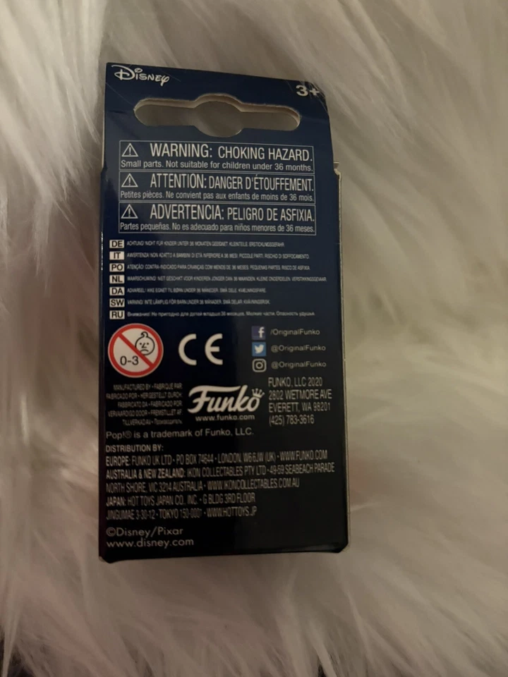 Funko & Hot Wheels ,buzz lightyear & BoPeep 2 Funko Key Chains And 2 Hot Wheels - Image 3 of 4