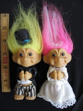 Vintage Russ Troll 4” BRIDE & GROOM Wedding Party Doll Pair Couple Suit & Dress