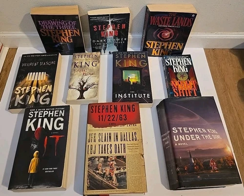 Stephen King Lot of 10 Books w/The 1st 3 Books from The Dark Tower Series & IT 