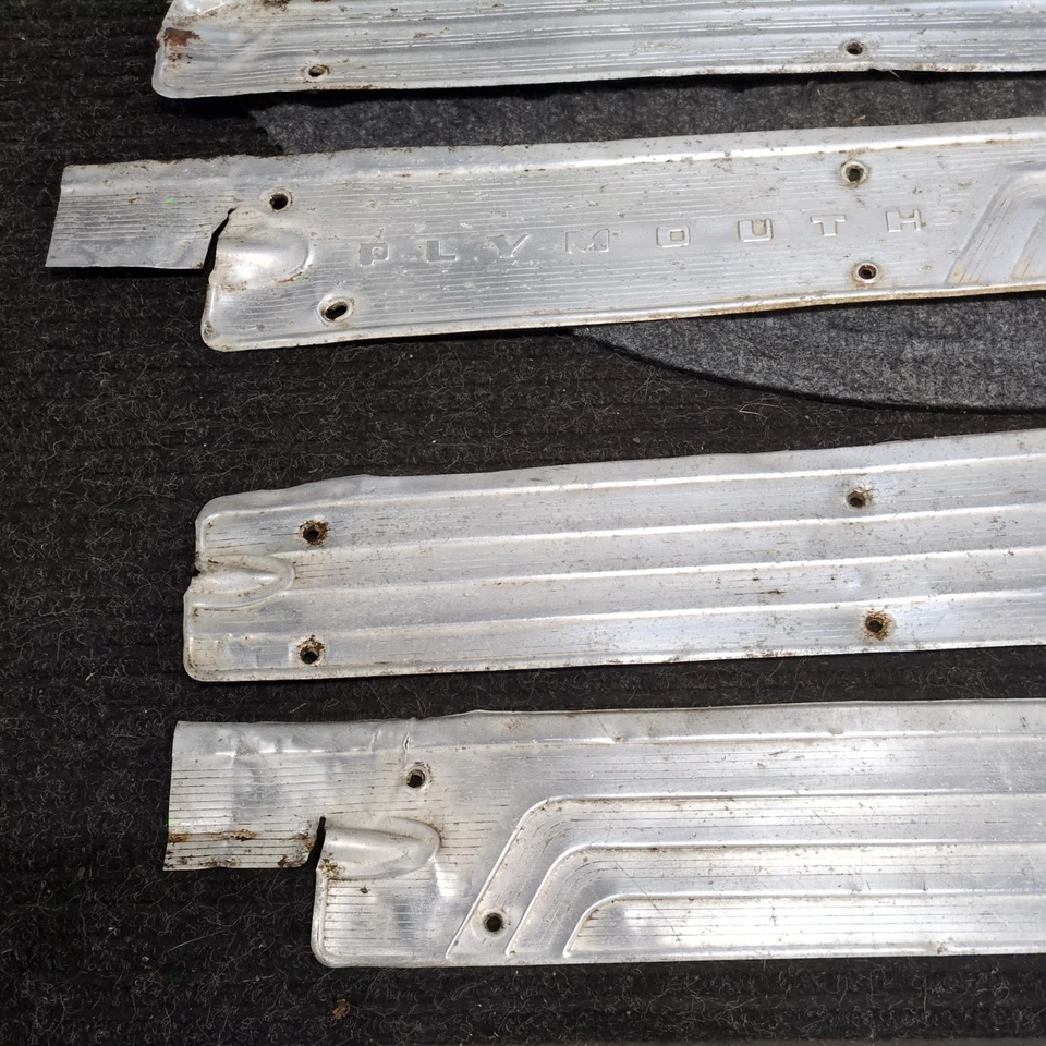 1955 56 placas de soleira de porta Plymouth Plaza Savoy Belvedere - Imagem 4 de 4