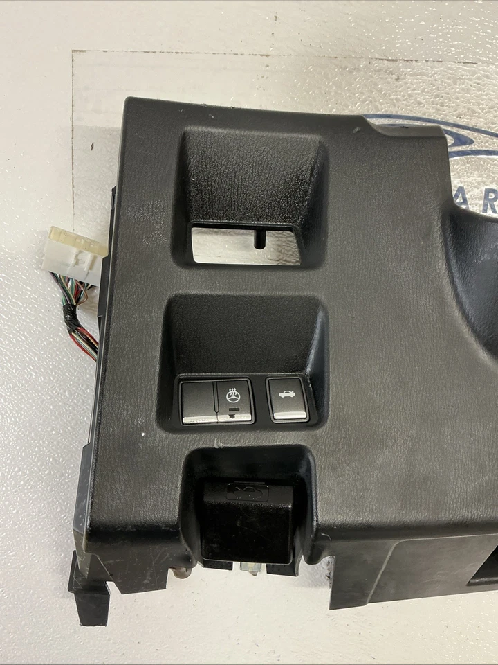 Conjunto de panel de ajuste de rodillera para conductores delanteros izquierdos Infiniti M37 M56 M35h 11-13 Foto 2 de 4