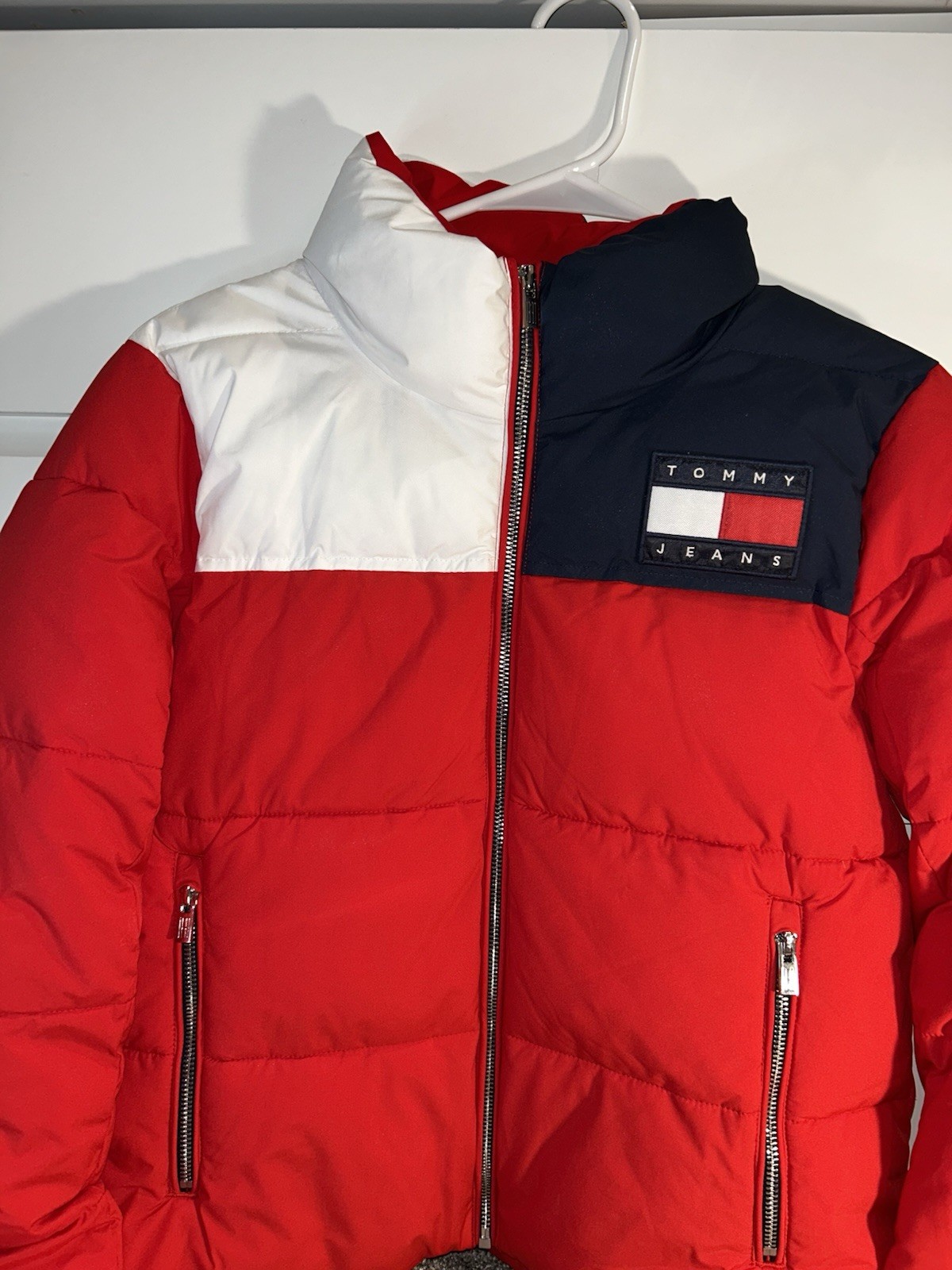 BRAND NEW Tommy Hilfiger Women's Small Puffer Jacket Blue Red and White