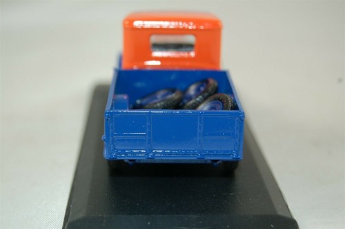 Eligor 1080 Ford V8 Pick Up 1932 Goodrich Tire Truck 4" Orange and Blue with Box - Picture 5 of 7