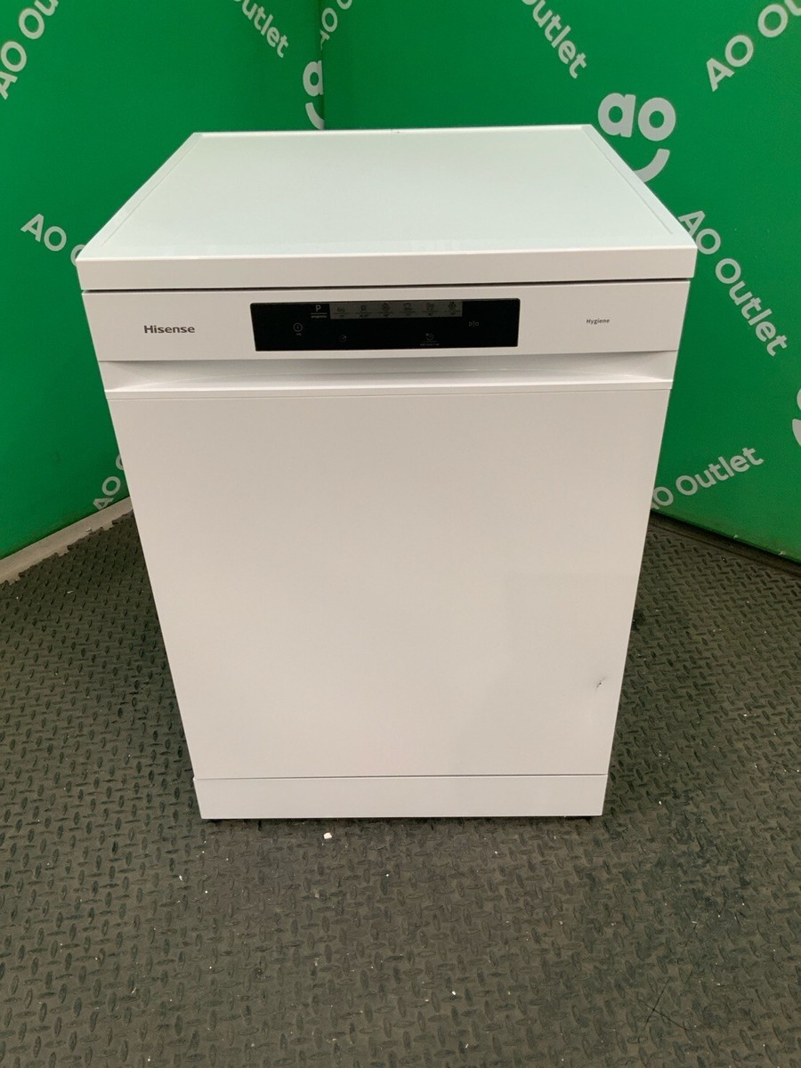 Hisense Dishwasher 16 place settings White D Rated HS643D60WUK