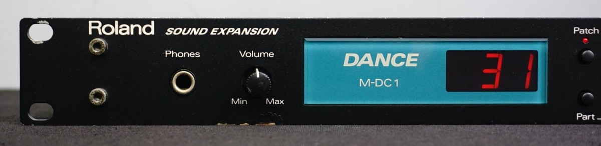 Roland Dance M-DC1 Sound Expansion 1U Rack Module - 100V | eBay
