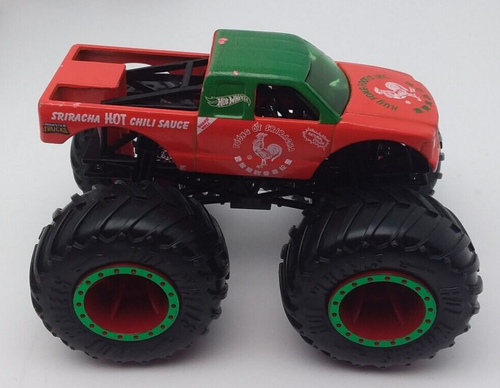 Lot of 3 Hot Wheels Monster Jam Truck ‘Bundle’ Trucks 1:64 Huy Fong HotWeiler - Picture 6 of 9