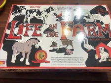 Life on the Farm Board Game 2007 W R Fun Games Farming Animals need Die