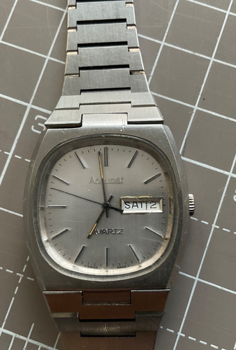 Vintage Accurist Swiss Made Men’s Watch 7 jewels - new battery