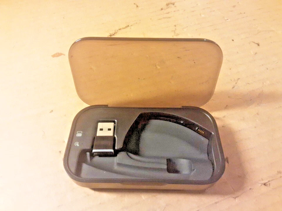 Plantronics Voyager Legend UC Portable Charging Case + USB RECEIVER ONLY - Image 3 of 4