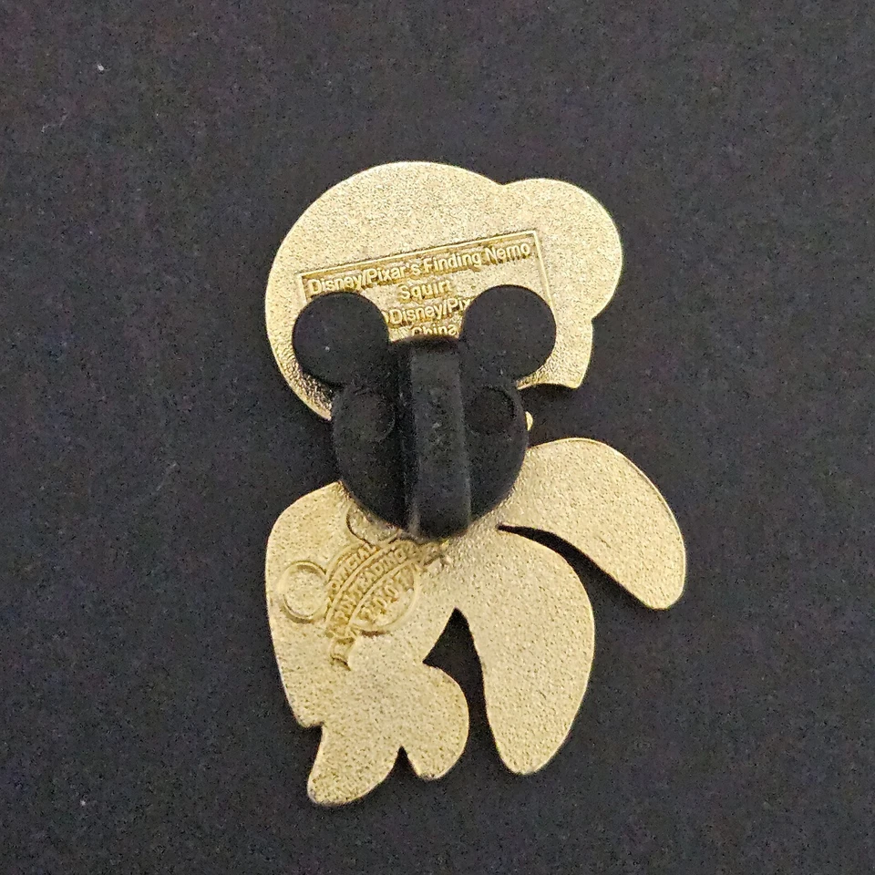 Prendedor comercial Disney ~ Pixar Finding Nemo ~ Prendedor comercial Squirt Sea Turtle 2007 Foto 3 de 4