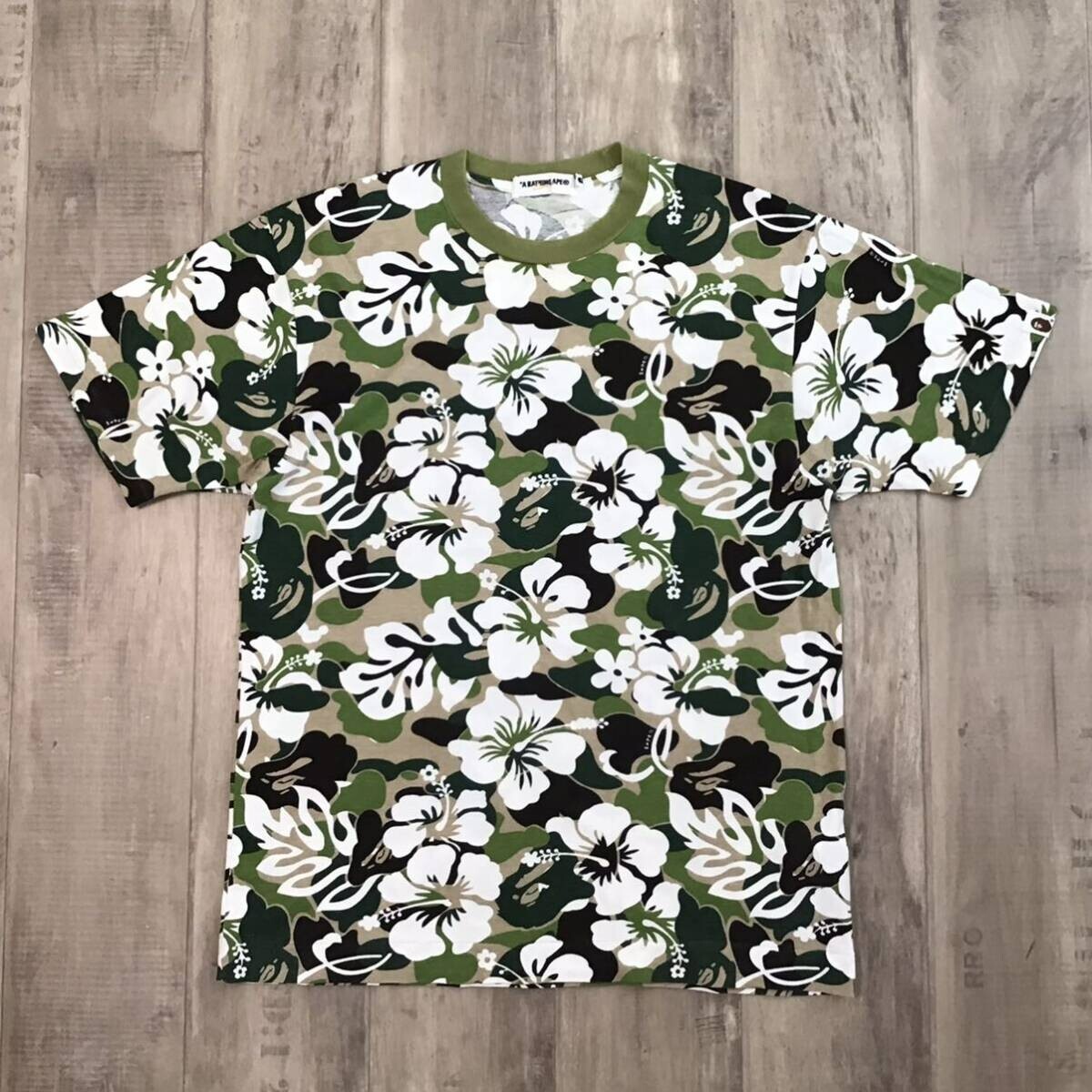 APE BAPE ONE PIECE ゴールドロジャー　tシャツ CAMO L 2012 A Bathing Ape x One Piece Zoro Pirate Flag Logo Camo T