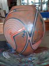 ESTATE: Salvador Baca Mata Ortiz Pottery Vase Carved Painted Gallery Piece
