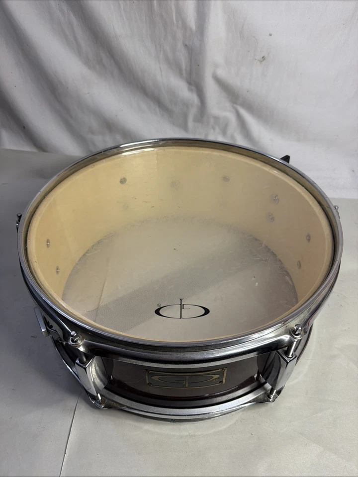 Tambor GP rojo oscuro 14 pulgadas Foto 2 de 4