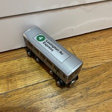 Munipals Ball Wheel 2017 R142 4 train