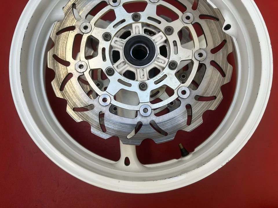 Suzuki GSXR 600 GSX-R 750 2008 2009 OEM llantas traseras delanteras rectas blancas Foto 3 de 4