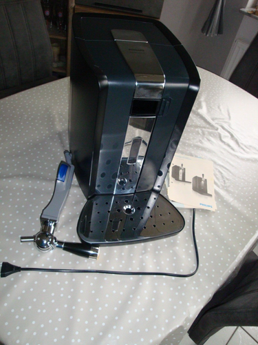 Gebraucht Philips Biermaschine / Bierzapfanlage 6l schwarz - Bild 10 von 11