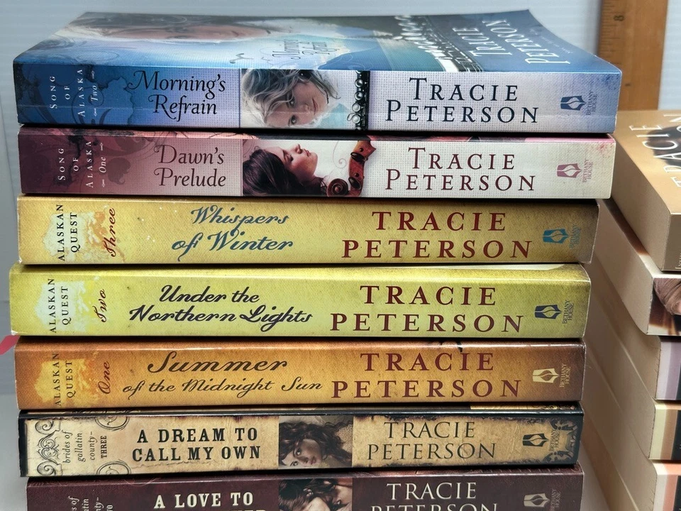 14 Tracie Peterson Women's Amish Fiction Romance Book Lot Song of Alaska Quest - Imagem 3 de 4