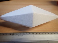 Abverkauf Styropor Sonderformen - Prisma in Facettenform XXL - 20 cm