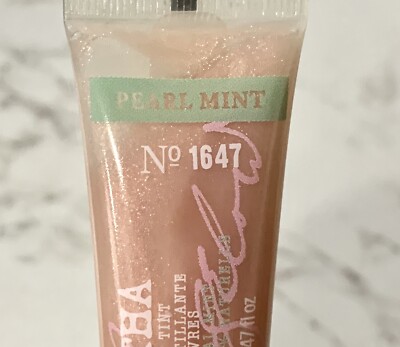 c.o bigelow pearl mint mentha shimmer lip tint Bath and Body Works C.O. Bigelow Mentha Shimmer Lip Tint Pearl Mint gloss  (#J2)