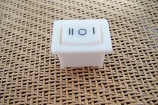 Solteam SPDT ON-OFF-ON White Rocker Switch 10A/125V 6A/250V AC 12mm x 18mm