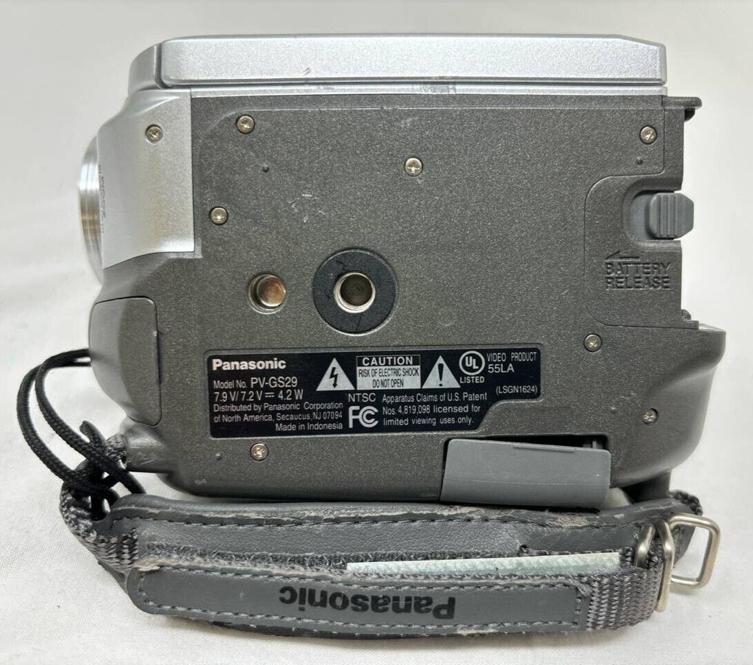 Panasonic PV-GS29 Mini DV Video Camera 30x 50x Digital Zoom Anti