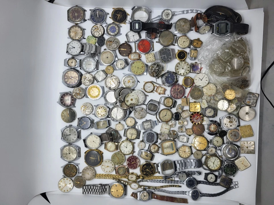 Wristwatch USSR Luch Zarya Rocket Pobeda Chaika Flight Vostok Slava ZIM Mechanic - Image 2 of 4