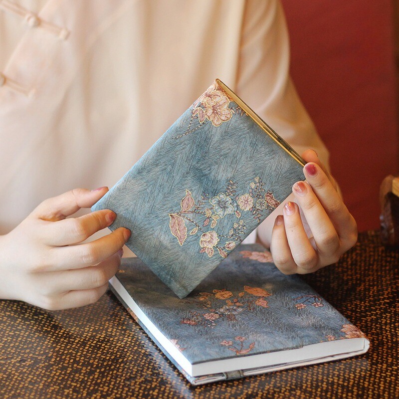 1PC Cloth Book Cover Adjustable Floral Dust Protector Case Chinese Retro Decor